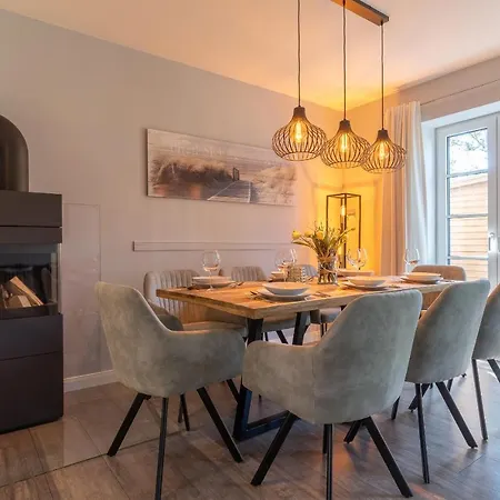 펜션 Reetdachhaus Duenenstieg Reetdachhaus Duenenstieg Acht *