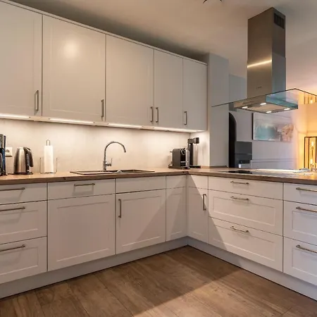 Reetdachhaus Duenenstieg Reetdachhaus Duenenstieg Acht